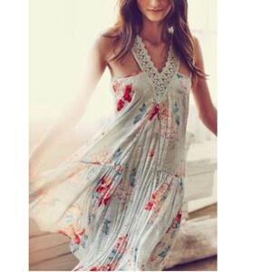 Anthropology Eloise‎ Floral Print Nightgown Size L Sleeveless V Neck Lace Trim